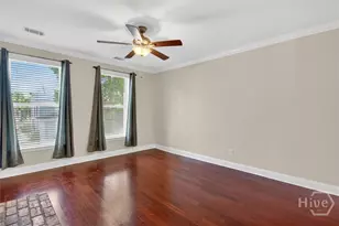 522 E 40th St, Savannah, GA 31401 - Photo 23