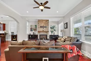 522 E 40th St, Savannah, GA 31401 - Photo 7