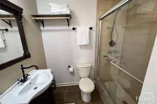 107 W 37th St, Savannah, GA 31401 - Photo 21