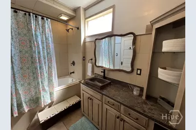107 W 37th Street, Savannah, GA 31401 - Photo 5