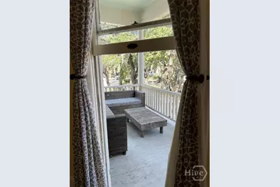 107 W 37th Street, Savannah, GA 31401 - Photo 11