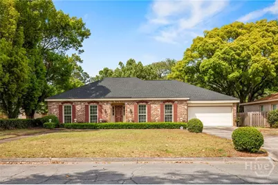 110 E 58th Street, Savannah, GA 31405 - Photo 1