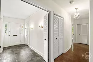 110 E 58th St, Savannah, GA 31405 - Photo 7