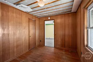 2107 Hawthorne St, Savannah, GA 31404 - Photo 15