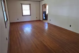 2107 Hawthorne St, Savannah, GA 31404 - Photo 7