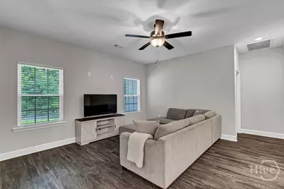 28 Muhly Loop, Richmond Hill, GA 31324 - Photo 7