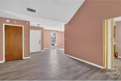 6 N Nicholson Circle, Savannah, GA 31419 - Photo 9