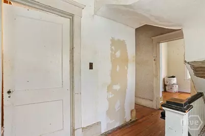630 E 40th Street, Savannah, GA 31401 - Photo 15