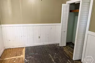 545 E Macon St, Savannah, GA 31401 - Photo 9