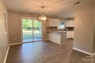 8620 Ferguson Ave, Savannah, GA 31406 - Photo 3