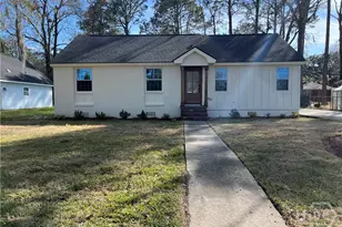 233 E Derenne Ave, Savannah, GA 31405 - Photo 3