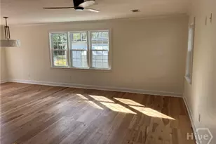 233 E Derenne Ave, Savannah, GA 31405 - Photo 5