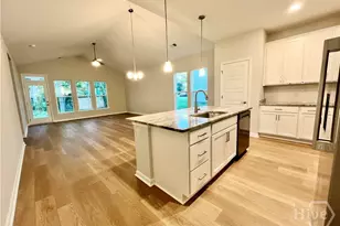 84 Endicott Dr, Savannah, GA 31419 - Photo 5