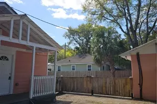 22 W 59th St, Savannah, GA 31405 - Photo 9