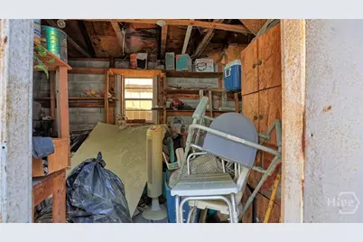 223 W 38th Street, Savannah, GA 31401 - Photo 29