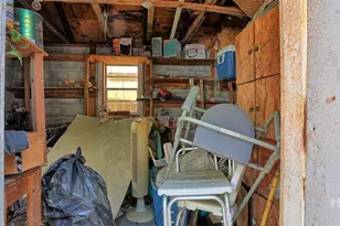 223 W 38th St, Savannah, GA 31401 - Photo 29