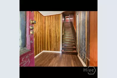 223 W 38th Street, Savannah, GA 31401 - Photo 21