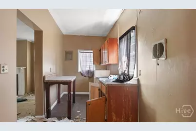 223 W 38th Street, Savannah, GA 31401 - Photo 41