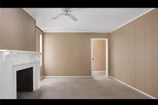 223 W 38th St, Savannah, GA 31401 - Photo 23
