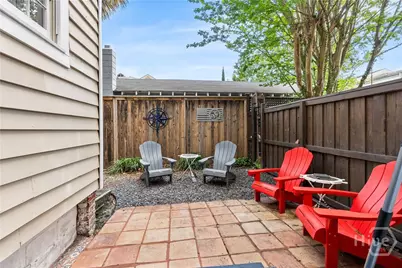 324 Price Street, Savannah, GA 31401 - Photo 25