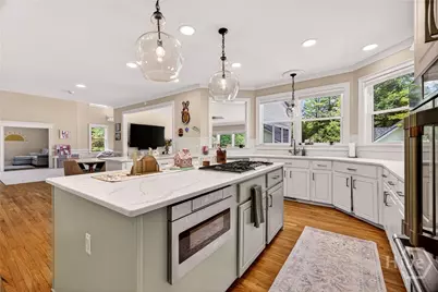 121 Greenview Drive, Savannah, GA 31405 - Photo 5