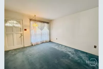 907 Staley Avenue, Savannah, GA 31405 - Photo 5