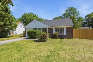 887 Piercefield Dr, Richmond Hill, GA 31324 - Photo 3