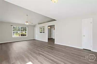 887 Piercefield Drive, Richmond Hill, GA 31324 - Photo 9