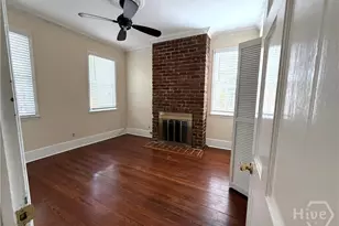 415 Price St, Savannah, GA 31401 - Photo 13