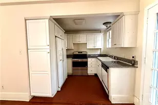 415 Price St, Savannah, GA 31401 - Photo 7