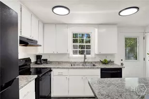 17 Russell Ave, Savannah, GA 31408 - Photo 15