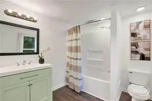 17 Russell Ave, Savannah, GA 31408 - Photo 21