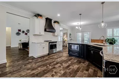 17 Oakcrest Court, Savannah, GA 31405 - Photo 11