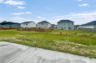 135 Pitchline Dr, Hinesville, GA 31313 - Photo 17