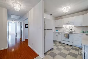 524 Nicoll St, Savannah, GA 31401 - Photo 39