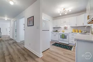 524 Nicoll St, Savannah, GA 31401 - Photo 19
