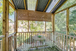 524 Nicoll St, Savannah, GA 31401 - Photo 47