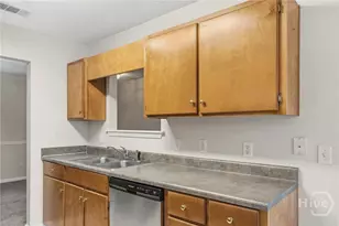 185 Berwick Lakes Blvd, Pooler, GA 31322 - Photo 11