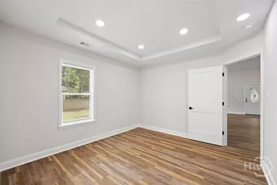 2010 Palmetto Avenue, Savannah, GA 31405 - Photo 17