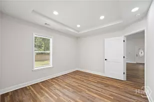 2010 Palmetto Ave, Savannah, GA 31405 - Photo 17