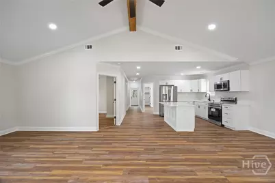 2010 Palmetto Avenue, Savannah, GA 31405 - Photo 7