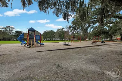 1328 E 40th Street, Savannah, GA 31404 - Photo 29