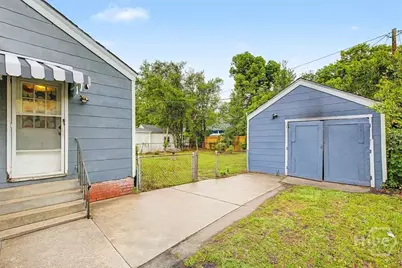 1912 Capital Street, Savannah, GA 31404 - Photo 15