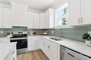 711 E 36th St, Savannah, GA 31401 - Photo 17