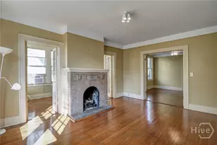 210 E 48th St, Savannah, GA 31405 - Photo 9
