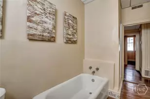 210 E 48th St, Savannah, GA 31405 - Photo 37