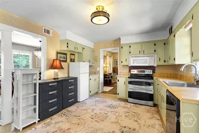 1506 Marlborough Way, Savannah, GA 31406 - Photo 13