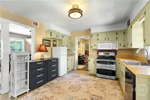 1506 Marlborough Way, Savannah, GA 31406 - Photo 13