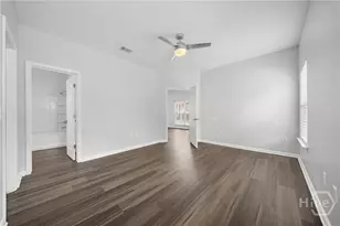 401 Barry McCaffrey Blvd, Hinesville, GA 31313 - Photo 13