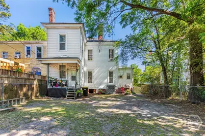211 W 34th Street, Savannah, GA 31401 - Photo 17